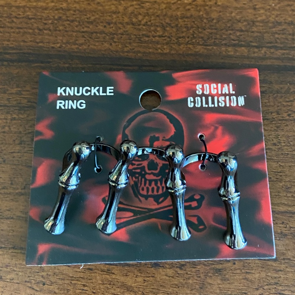 Skull Bones Knuckle Ring